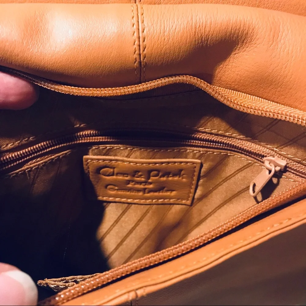 Vintage camel butterscotch shoulder flap bag